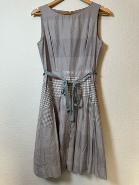 Sleeveless Gray Cotton Patterned A-Line Dress with Waist Tie